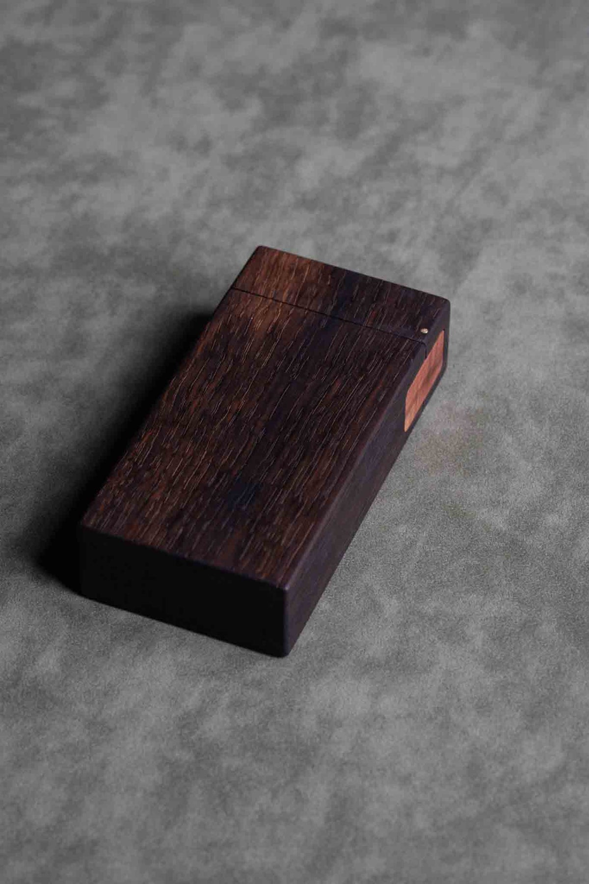 Block box Rökt ek